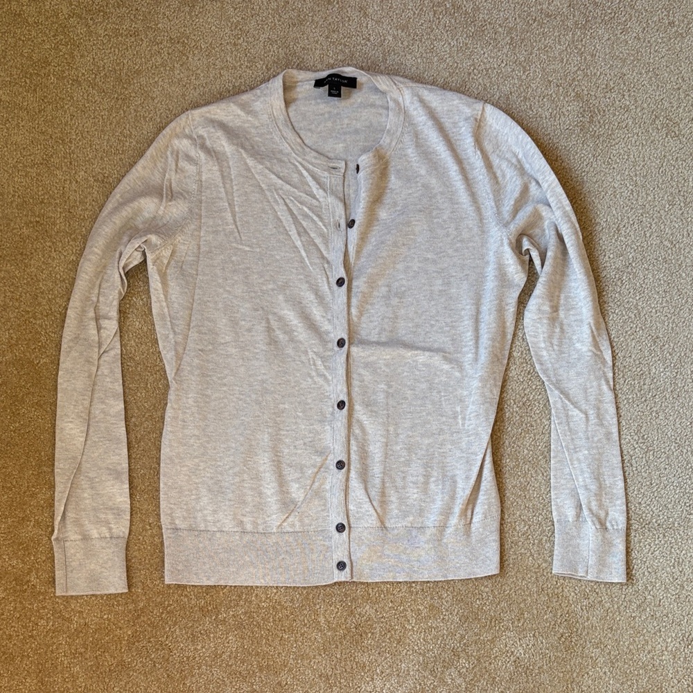 Ann Taylor Light cream heathered Women's Cardigan sweater large